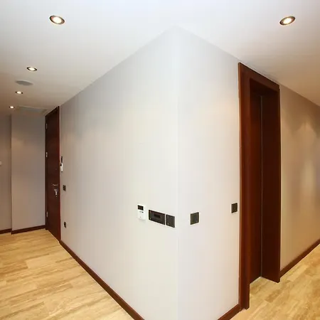 Kuum Apartment